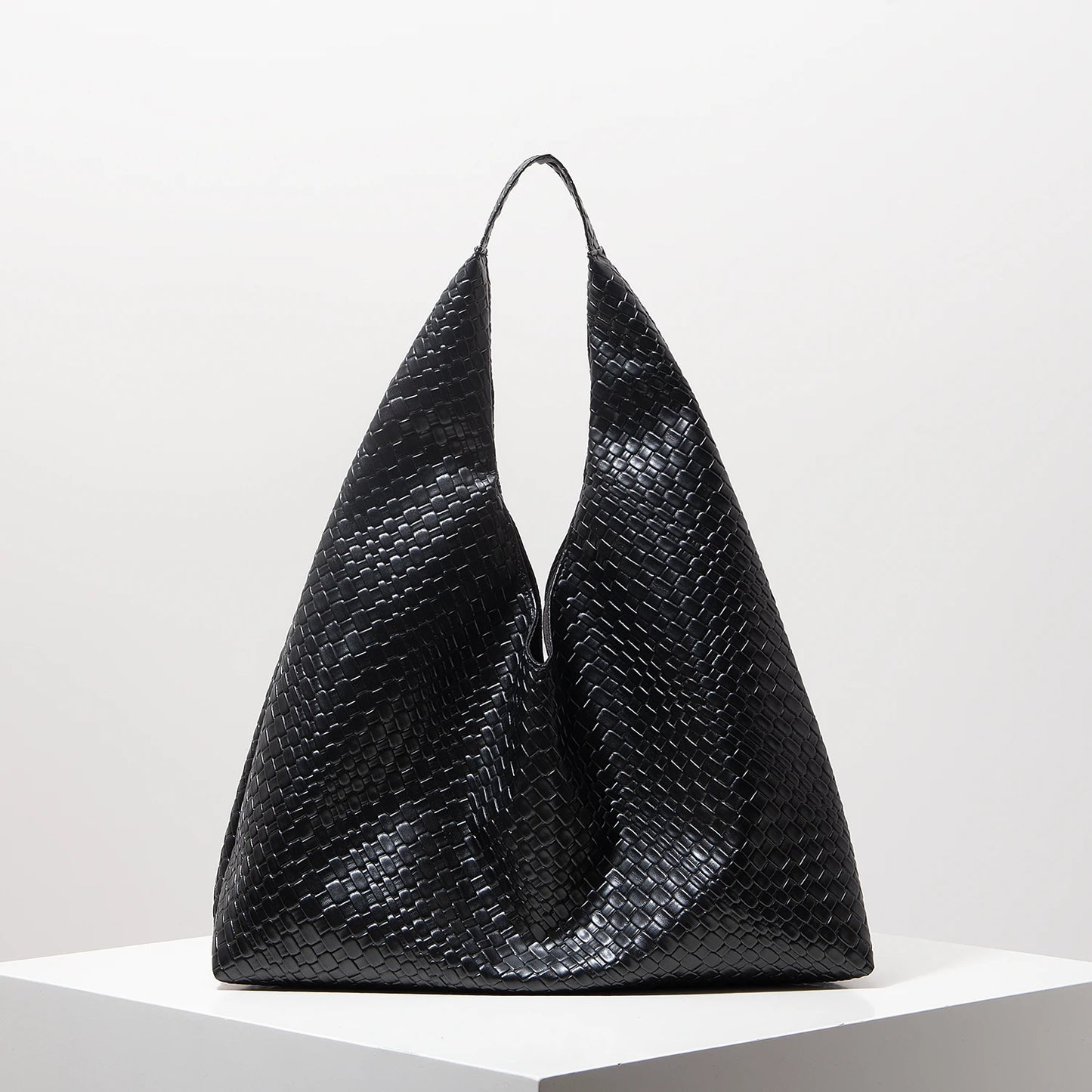 Simple Retro Shoulder Bag Minimalist Hobo Bag