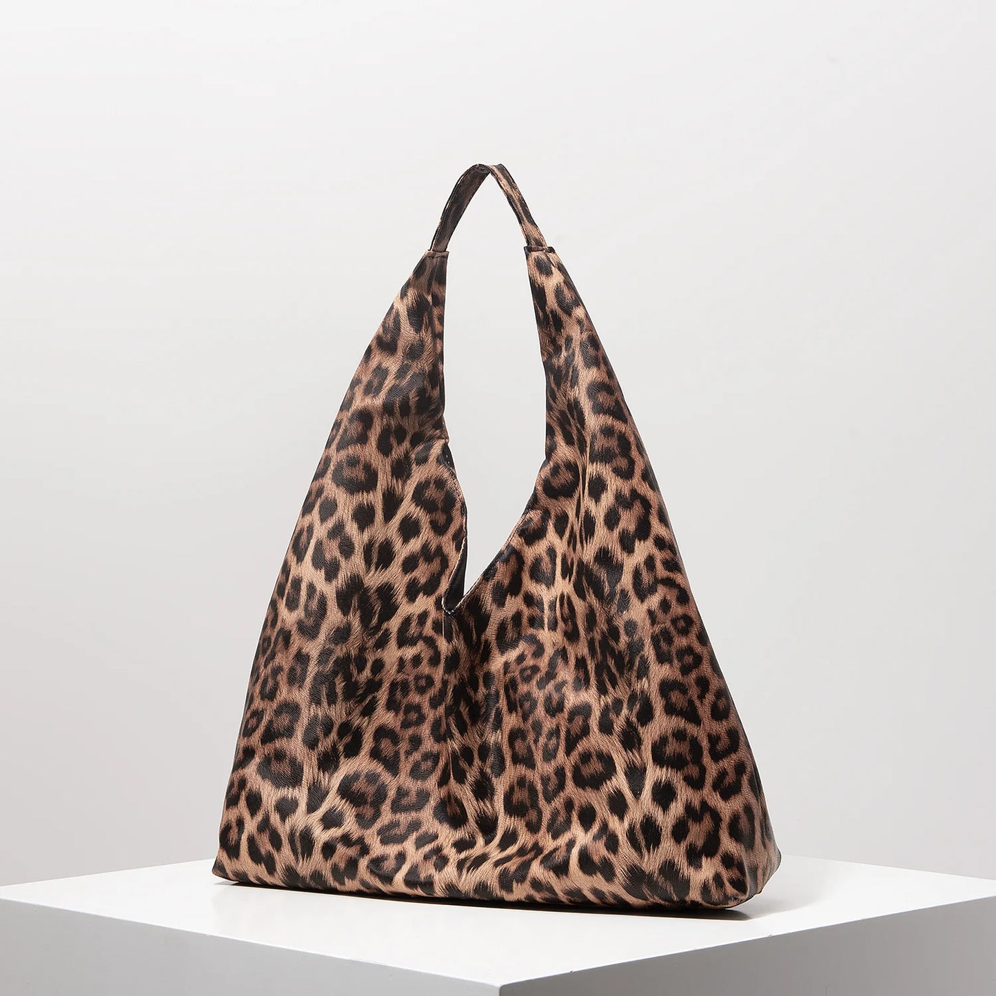 Simple Retro Shoulder Bag Minimalist Hobo Bag