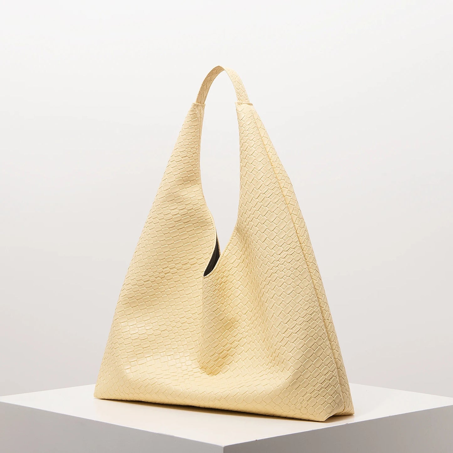 Simple Retro Shoulder Bag Minimalist Hobo Bag