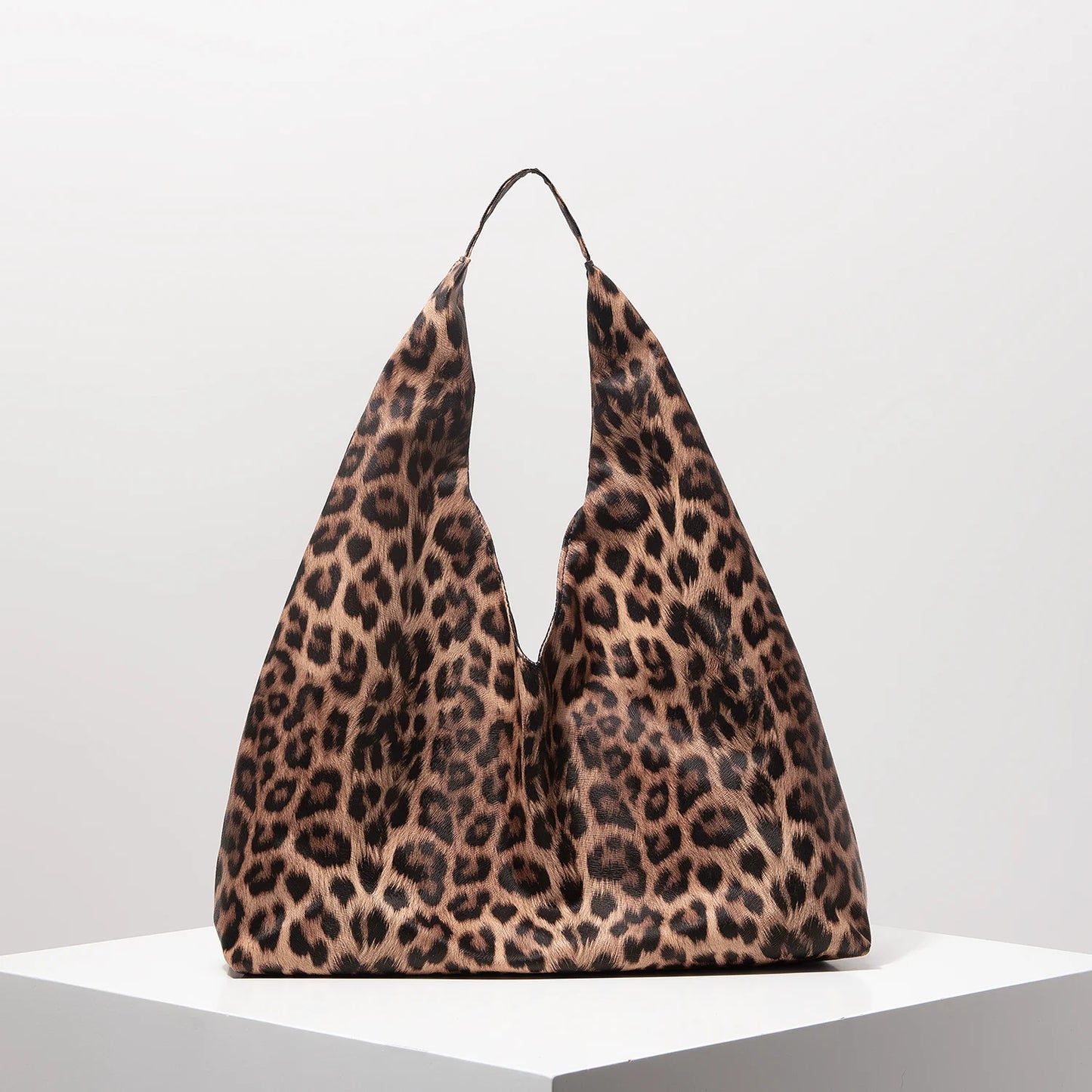 Simple Retro Shoulder Bag Minimalist Hobo Bag