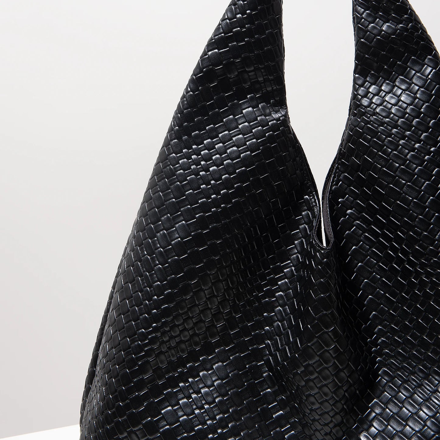 Simple Retro Shoulder Bag Minimalist Hobo Bag